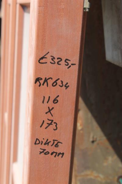 Grote foto nieuw raamkozijn van hardhout 116x173 cm doe het zelf en verbouw kozijnen en schuifpuien