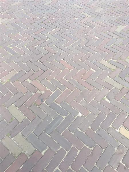 Grote foto gebakken klinkers dikformaten van vroeger tuin en terras sierstenen en rotsen