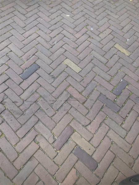 Grote foto gebakken klinkers dikformaten van vroeger tuin en terras sierstenen en rotsen