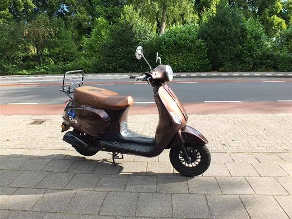 Grote foto btc riva 2015 25km 895 fietsen en brommers scooters