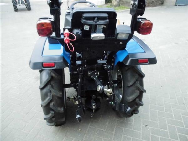 Grote foto solis 26 4wd kubota iseki agrarisch tractoren