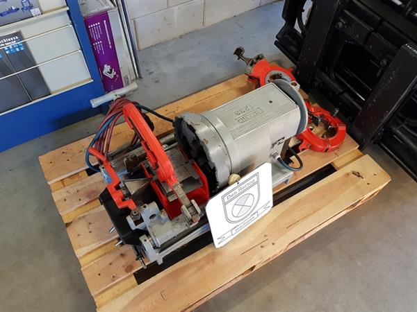 Grote foto ridgid 1233 draadsnijmachine 230v voetpedaal doe het zelf en verbouw gereedschappen en machines