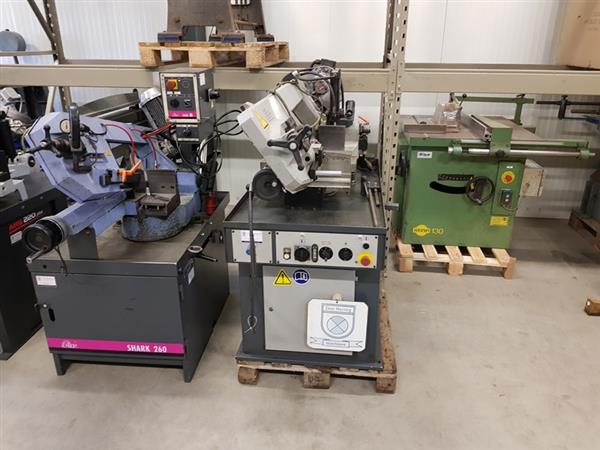 Grote foto bandzaagmachine halfautomaat met koeling rond 240 doe het zelf en verbouw zaagmachines