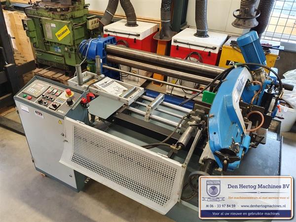 Grote foto pilous bandzaagmachine arg 240 cf nc zaagautomaat doe het zelf en verbouw zaagmachines