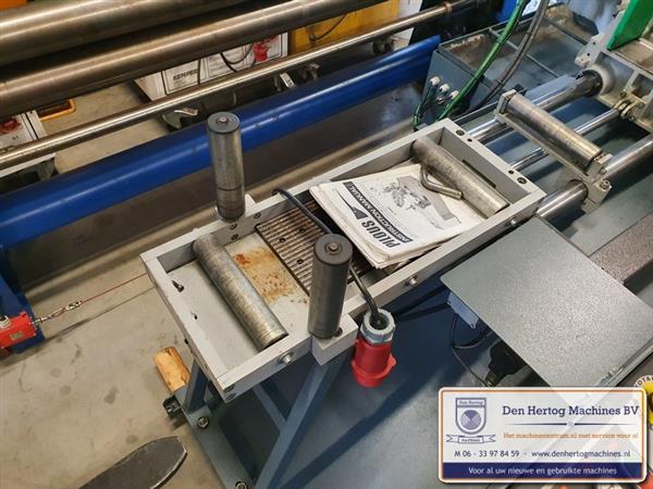 Grote foto pilous bandzaagmachine arg 240 cf nc zaagautomaat doe het zelf en verbouw zaagmachines