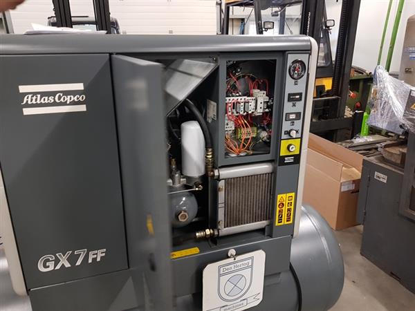 Grote foto compressor atlas copco schroefcompressor gx7ff doe het zelf en verbouw gereedschappen en machines