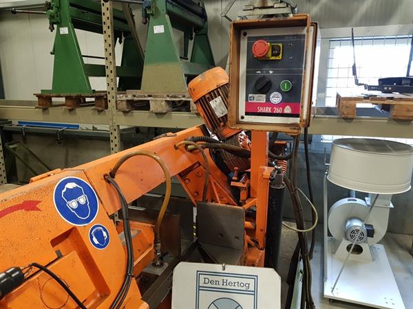 Grote foto shark mep type 260ccs halfautomaat rond 22 5mm doe het zelf en verbouw zaagmachines