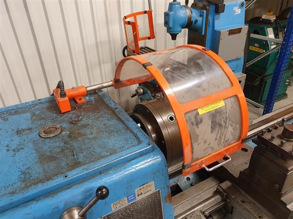 Grote foto meuser draaibank lathe 2m doorlaat 70mm met beveiliging doe het zelf en verbouw gereedschappen en machines