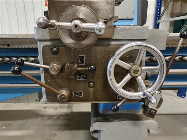 Grote foto meuser draaibank lathe 2m doorlaat 70mm met beveiliging doe het zelf en verbouw gereedschappen en machines