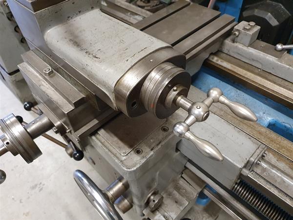 Grote foto meuser draaibank lathe 2m doorlaat 70mm met beveiliging doe het zelf en verbouw gereedschappen en machines