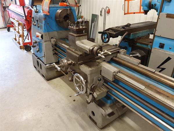 Grote foto meuser draaibank lathe 2m doorlaat 70mm met beveiliging doe het zelf en verbouw gereedschappen en machines