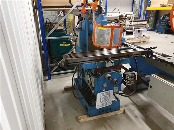 Grote foto novar universal milling machine freesbank freesmachine evt met digitaal doe het zelf en verbouw gereedschappen en machines