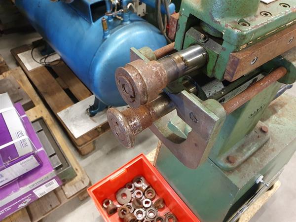 Grote foto voormachine velsmachine kraalmachine jorg 5310 240x1 6mm diversen overige diversen