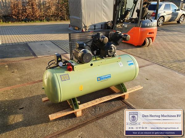 Grote foto creemers csg 550 300k compressor jong gebruikte compressors doe het zelf en verbouw compressors