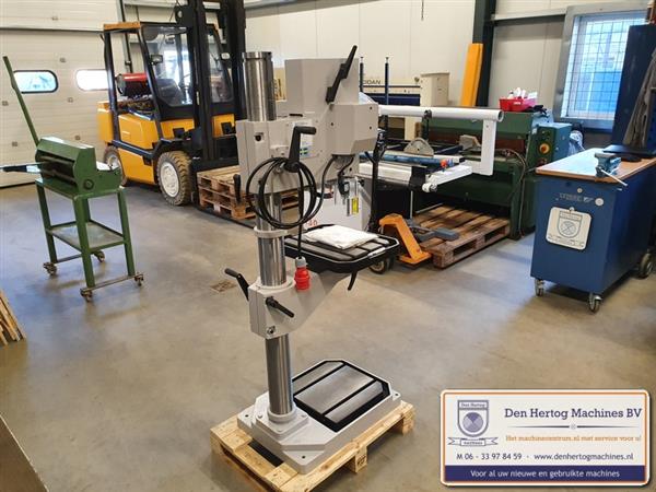 Grote foto strands s30m kolomboormachine voeding tandwiel geschakeld doe het zelf en verbouw gereedschappen en machines