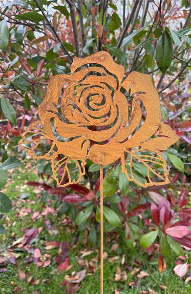 Grote foto tuinsteker roos roestkleurig metaal sr110 tuin en terras tuindecoratie