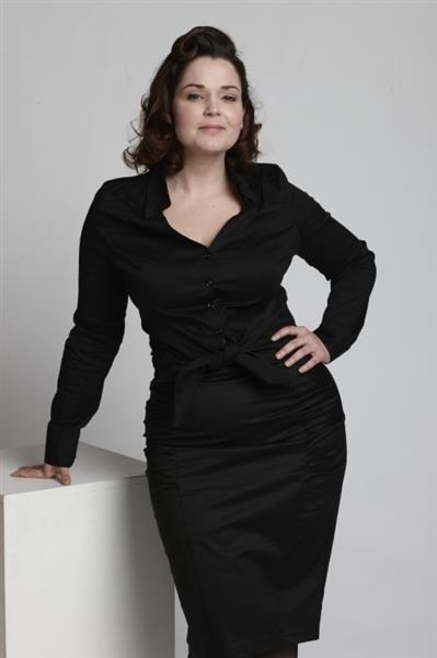 Grote foto emmy curvy wiggle skirt in black. kleding dames jurken en rokken