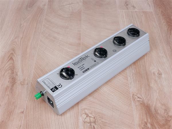 Grote foto isotek orion 4 way audio power distributor line filter conditioner audio tv en foto algemeen