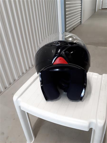 Grote foto afgeprijsd. motorhelm. maat xs 54 met opberghoes niet afgebeeld . nieuwstaat. slechts 2 x gebruikt. boeken hobby en vrije tijd