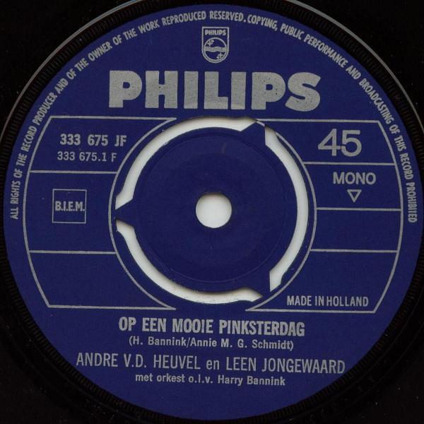 Grote foto andr van den heuvel en leen jongewaard op een mooie pinksterdag muziek en instrumenten platen elpees singles