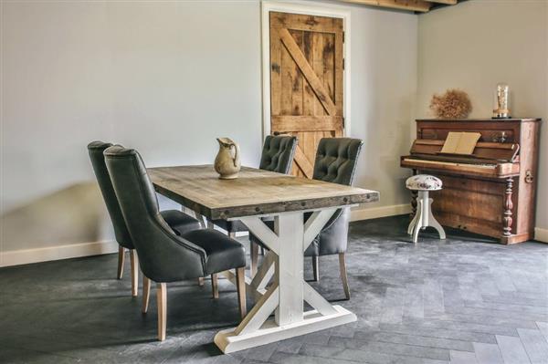 Grote foto prachtige actie luxe massieve kloosterhouten tafel huis en inrichting eettafels