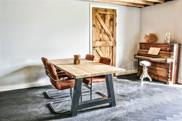 Grote foto prachtige actie luxe kloosterhouten eikentafel huis en inrichting eettafels