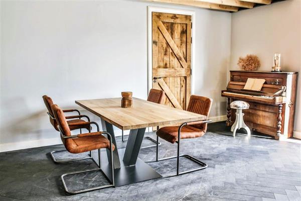 Grote foto prachtige actie luxe massieve eiken kloostertafel huis en inrichting eettafels