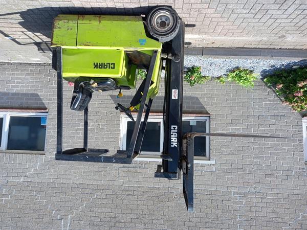 Grote foto clark tm 15 elektrische heftruck triplo 4 9 m shift agrarisch heftrucks