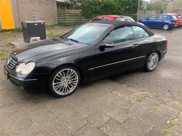 Grote foto mercedes benz clk 320 elegance auto mercedes