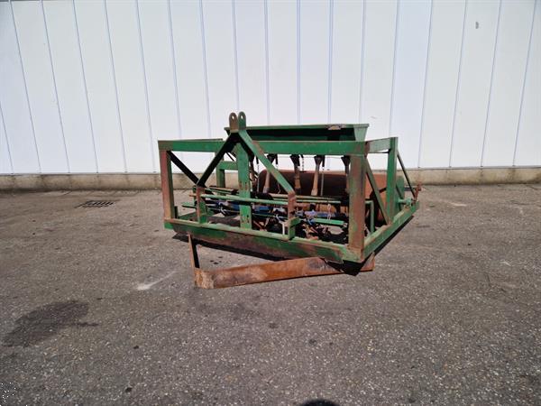 Grote foto thilot mechanische zaaimachine voor 5 rijen agrarisch zaaimachines