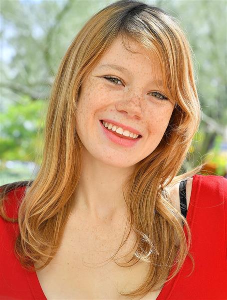 Grote foto ben jij ook serieus en op zoek naar een relatie contacten en berichten vrouw zoekt man