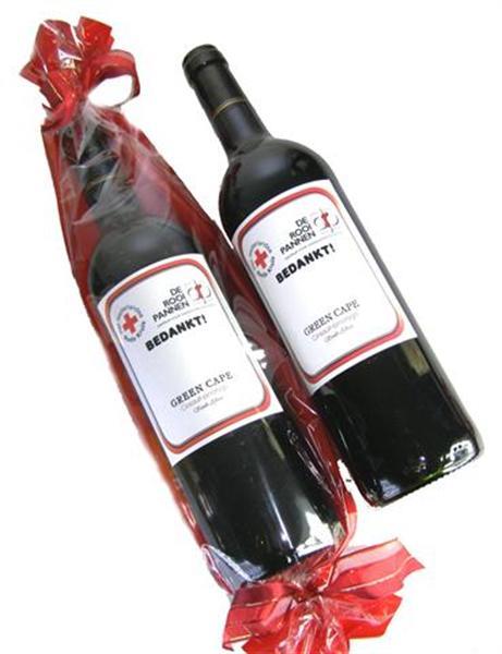 Grote foto 30 flessen rode wijn met uw eigen etiket zakelijke goederen wijnen en dranken