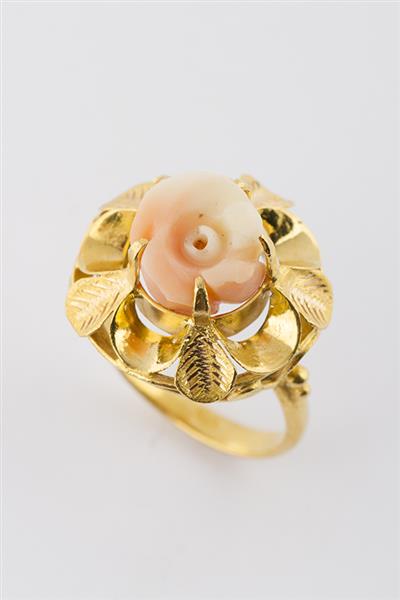 Grote foto gouden ring met koraal kleding dames sieraden