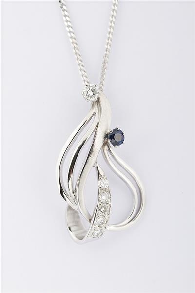 Grote foto wit gouden hanger met saffier en briljant kleding dames sieraden