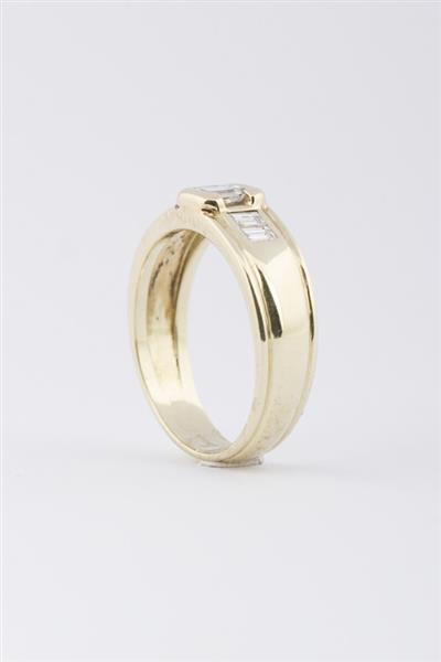 Grote foto gouden rij ring met diamanten kleding dames sieraden