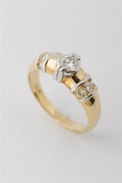 Grote foto gouden band ring met briljanten kleding dames sieraden