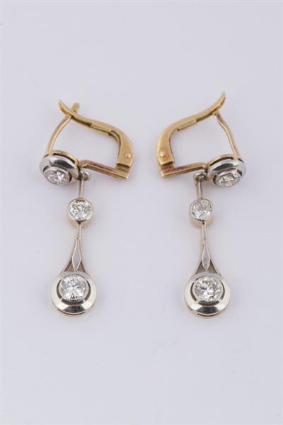 Grote foto antieke gouden oorhangers met briljanten kleding dames sieraden