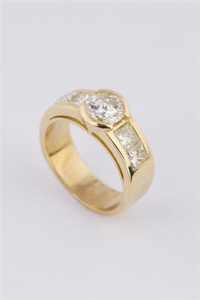 Grote foto gouden band ring met briljant en diamanten kleding dames sieraden