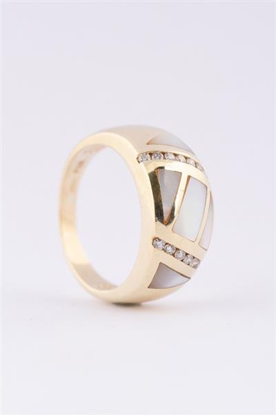 Grote foto gouden ring met parelmoer en briljanten kleding dames sieraden