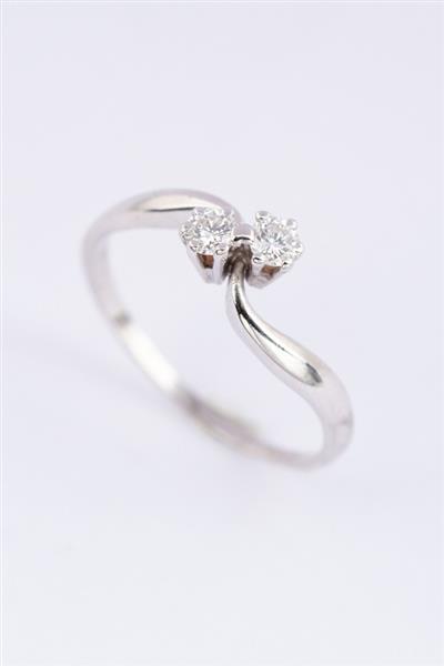 Grote foto 14 krt wit gouden slag ring met twee briljanten totaal ca 0.14 ct. kleding dames sieraden