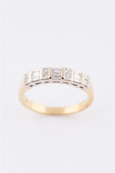 Grote foto gouden rij ring met prinses geslepen briljanten en baguette geslepen diamanten kleding dames sieraden