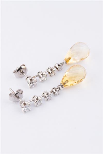 Grote foto wit gouden oorhangers met briljant en briolet citrien kleding dames sieraden