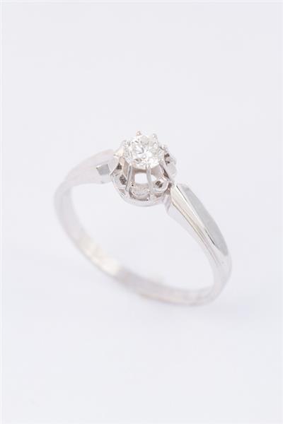 Grote foto wit gouden solitair ring met een briljant van ca. 0.24 ct. kleding dames sieraden
