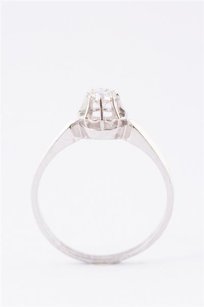 Grote foto wit gouden solitair ring met een briljant van ca. 0.24 ct. kleding dames sieraden