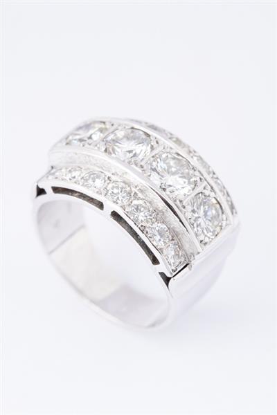 Grote foto wit gouden band ring met briljanten. ca. 3.2 ct. kleding dames sieraden