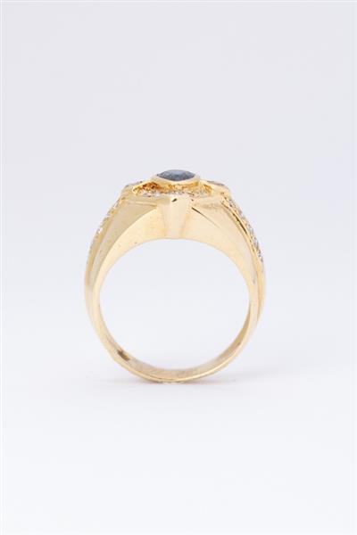 Grote foto gouden ring met saffier en briljanten kleding dames sieraden