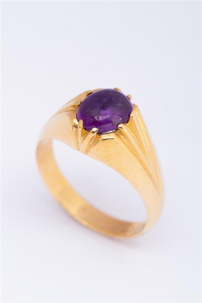 Grote foto gouden ring met amethist kleding dames sieraden