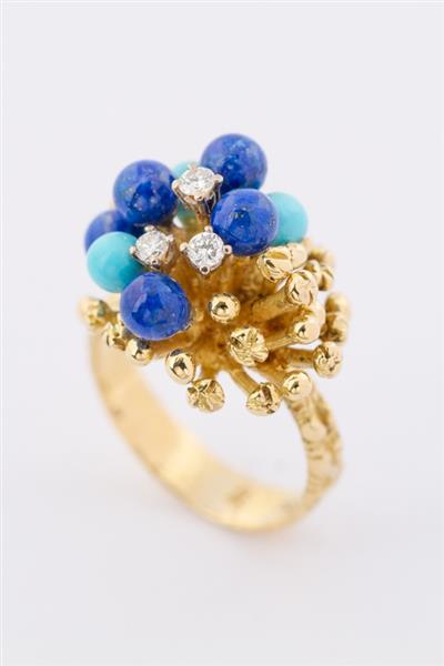 Grote foto gouden ring met lapis lazuli turkoois en briljanten. kleding dames sieraden