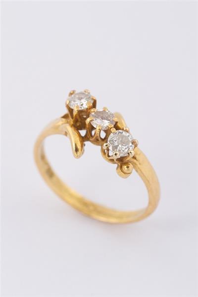 Grote foto gouden slag ring met 3 briljanten kleding dames sieraden