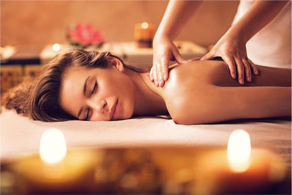 Grote foto ontspanningsmassage diensten en vakmensen masseurs en massagesalons